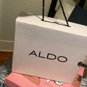 ALDO SNEAKER SPIKE WEDGES